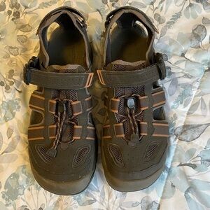 Men’s Teva sandals